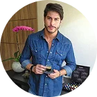 Vinícius Castro
